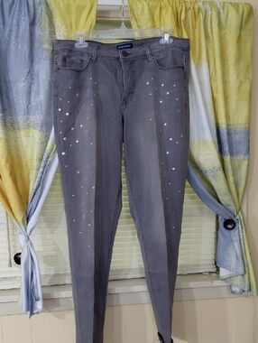 Mudd Gray Skinny Jeans with Pearl-Like Stud Accents Bandolina Jean Size 10